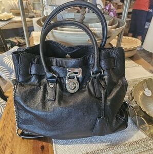 Vintage Y2k Michael Kors Black Leather Shoulder Bag Purse Lock Hamilton